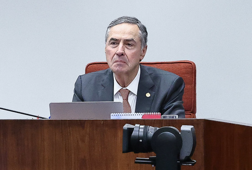 analise3A-presenca-de-barroso-em-julgamento-de-bolsonaro-mostra-uniao-do-stf