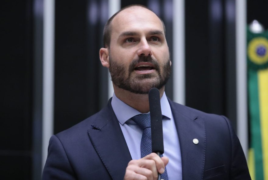 analise3A-prisao-preventiva-e-considerada-certa-caso-eduardo-volte-ao-brasil