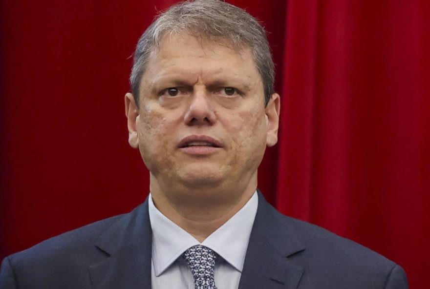 analise3A-tarcisio-abre-espaco-ao-citar-candidatos-de-direita analise3A-tarcisio-abre-espaco-ao-citar-candidatos-de-direita