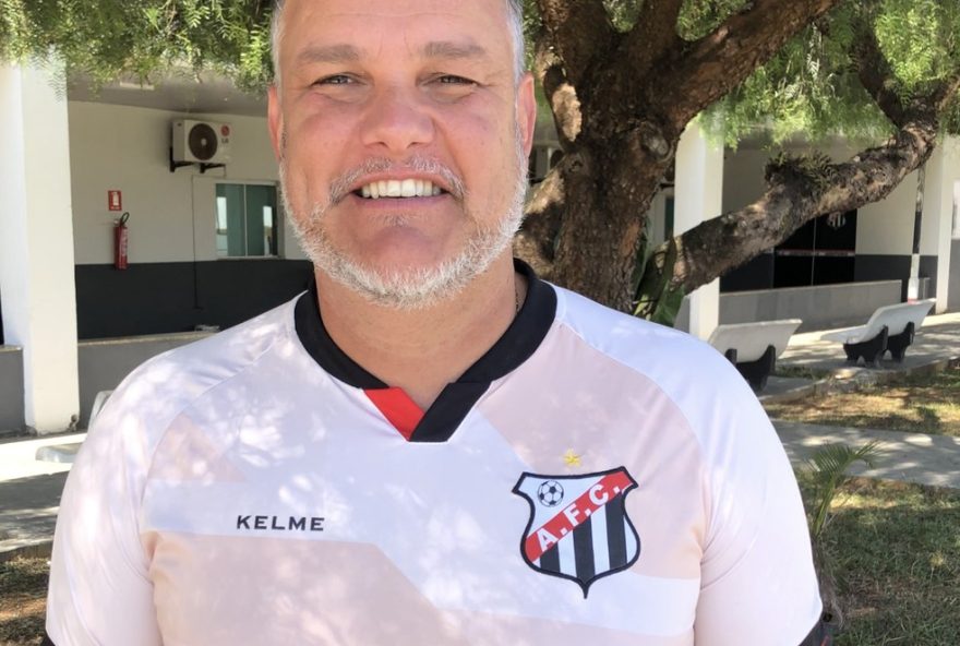 anapolis-busca-vitoria-para-se-afastar-do-z-4-e-se-aproximar-do-g-8-na-serie-c