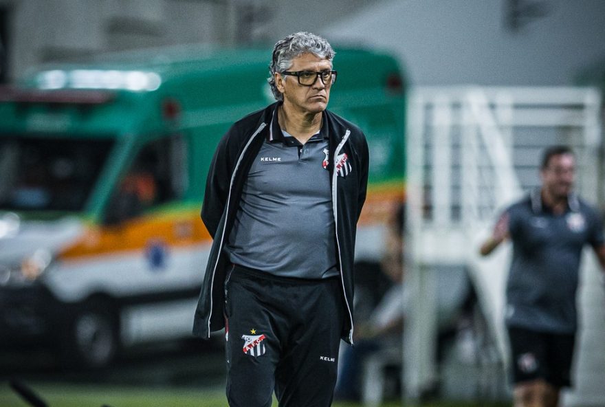 anapolis-confiante-em-evoluir-durante-pausa-na-tabela-da-serie-c3A-tecnico-otimista-busca-reacao-contra-o-retro