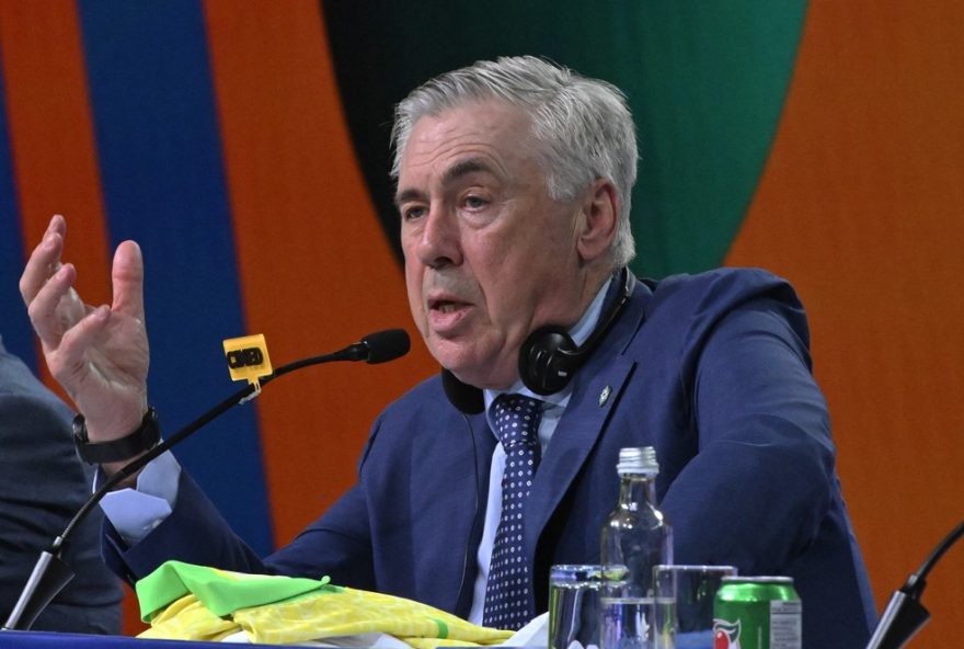 ancelotti-a-frente-da-selecao3A-estreia-contra-equador-na-proxima-data-fifa