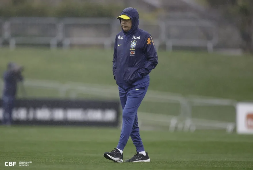 ancelotti_treino_selecao_brasileira.jpg