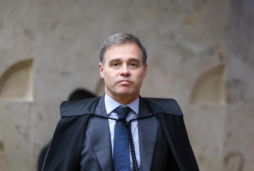 andre-mendonca-assume-caso-master-e-se-destaca-como-peca-chave-em-ano-eleitoral andre-mendonca-assume-caso-master-e-se-destaca-como-peca-chave-em-ano-eleitoral