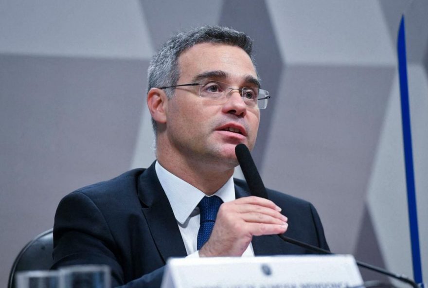 andre-mendonca2C-indicado-de-bolsonaro-ao-stf2C-promete-ajudar-messias-no-dialogo-com-o-senado