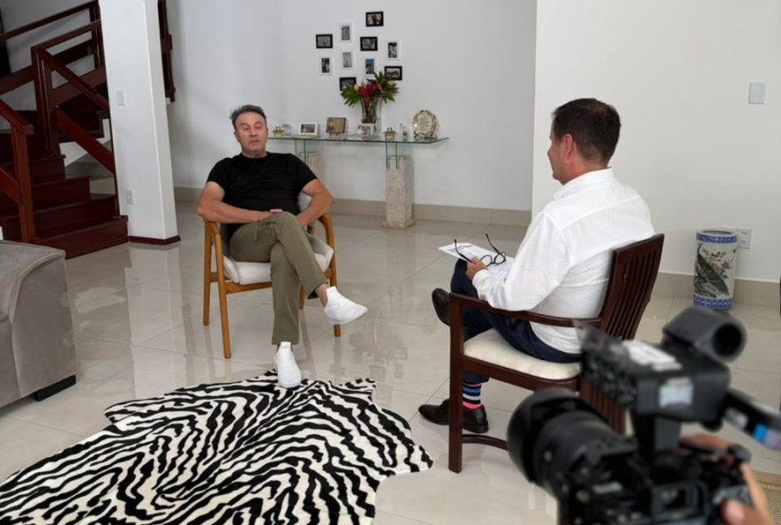 aniversario-de-70-anos-e-45-anos-de-carreira3A-parana2C-da-dupla-com-chico-rey2C-celebra-suas-conquistas-e-novo-dvd-com-emocionante-entrevista aniversario-de-70-anos-e-45-anos-de-carreira3A-parana2C-da-dupla-com-chico-rey2C-celebra-suas-conquistas-e-novo-dvd-com-emocionante-entrevista