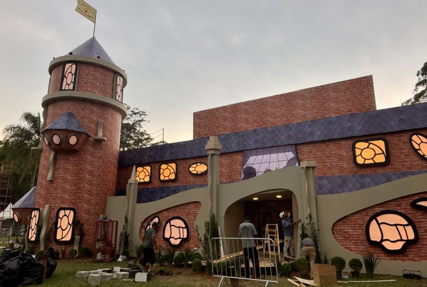 aniversario-de-itaquera-no-parque-do-carmo3A-show-de-iza-e-pericles2C-casa-do-papai-noel-e-castelo-ra-tim-bum