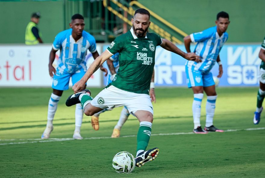 anselmo-ramon-brilha-na-classificacao-do-goias-para-a-semifinal-do-goianao anselmo-ramon-brilha-na-classificacao-do-goias-para-a-semifinal-do-goianao