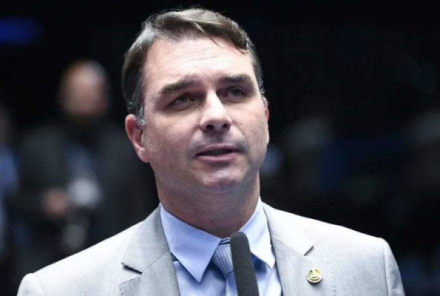 apoiadores-de-bolsonaro-elogiam-postura-de-fux-durante-julgamento
