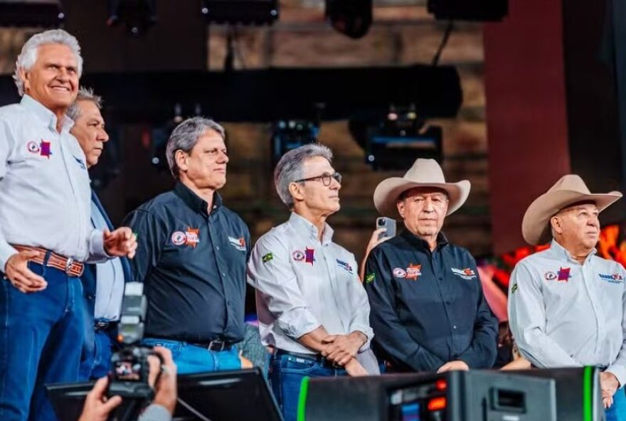 apoio-da-direita3A-setores-financeiro-e-do-agro-rejeitam-cla-bolsonaro-para-2026