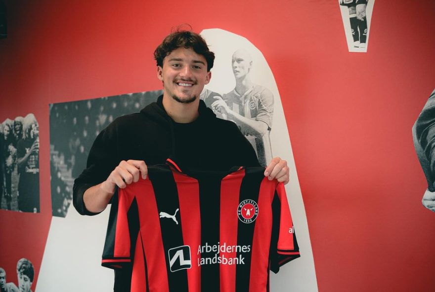 apos-copinha2C-lucas-loss-troca-sao-paulo-pelo-midtjylland-din