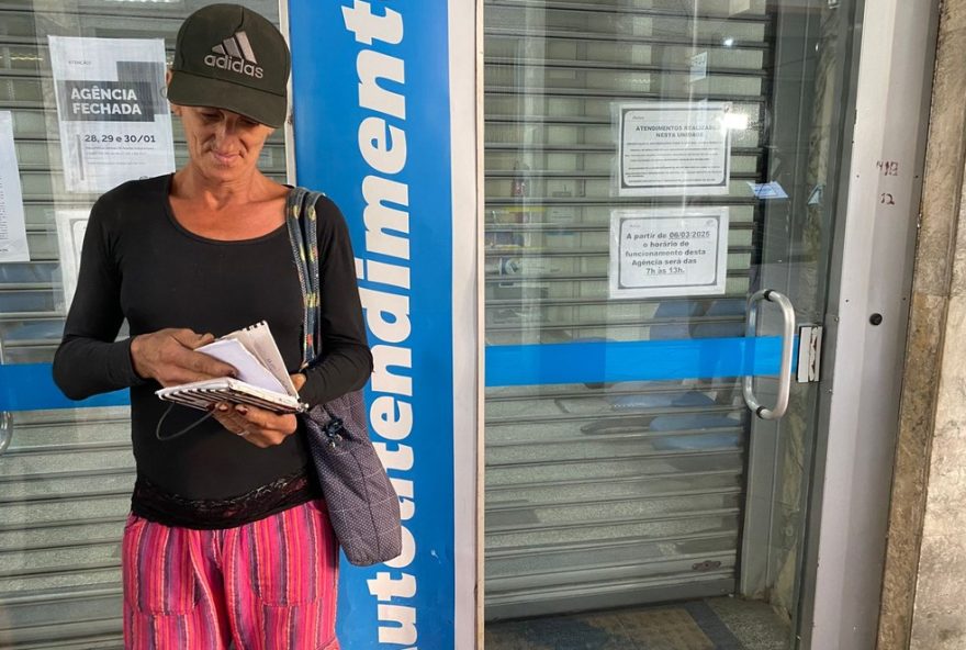 aposentados-do-rs-enfrentam-fila-e-desconforto-no-inss3A-entenda-a-situacao-critica-em-porto-alegre aposentados-do-rs-enfrentam-fila-e-desconforto-no-inss3A-entenda-a-situacao-critica-em-porto-alegre