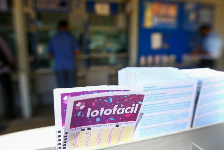 aposta-vinda-do-interior-do-parana-ganha-r24-1-milhao-na-lotofacil3A-confira-os-detalhes
