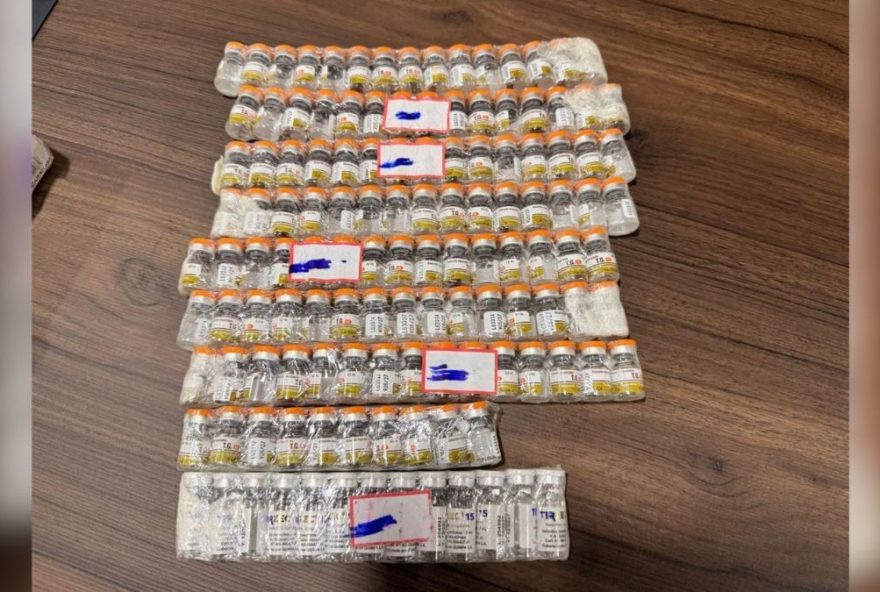 apreensao-de-tirzepatida-em-fortaleza3A-acao-da-receita-federal-visa-coibir-comercio-ilegal-de-medicamentos apreensao-de-tirzepatida-em-fortaleza3A-acao-da-receita-federal-visa-coibir-comercio-ilegal-de-medicamentos