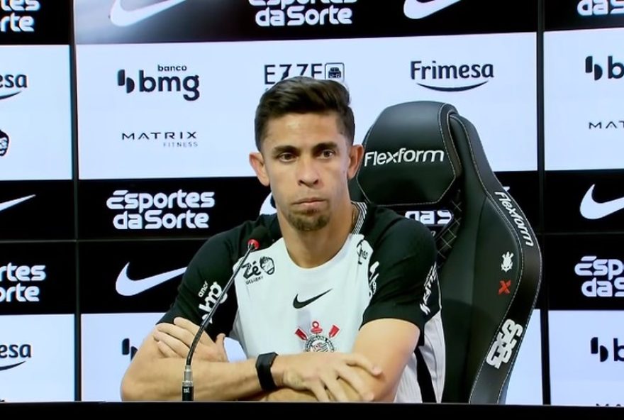 apresentacao-emocionante-de-gabriel-paulista-no-corinthians3A-22e-um-sonho-realizado22 apresentacao-emocionante-de-gabriel-paulista-no-corinthians3A-22e-um-sonho-realizado22