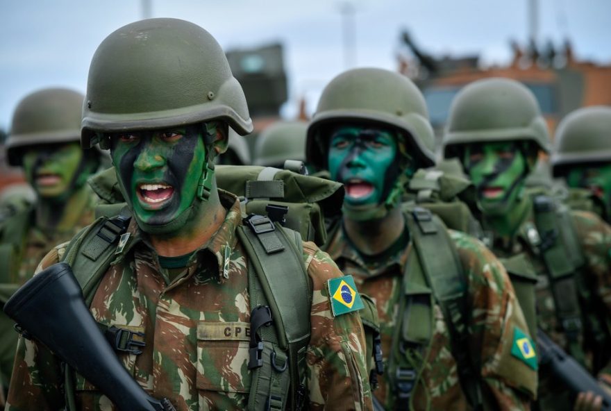 aprovado-reajuste-de-925-para-militares-das-forcas-armadas3A-entenda-os-detalhes-e-impactos-financeiros