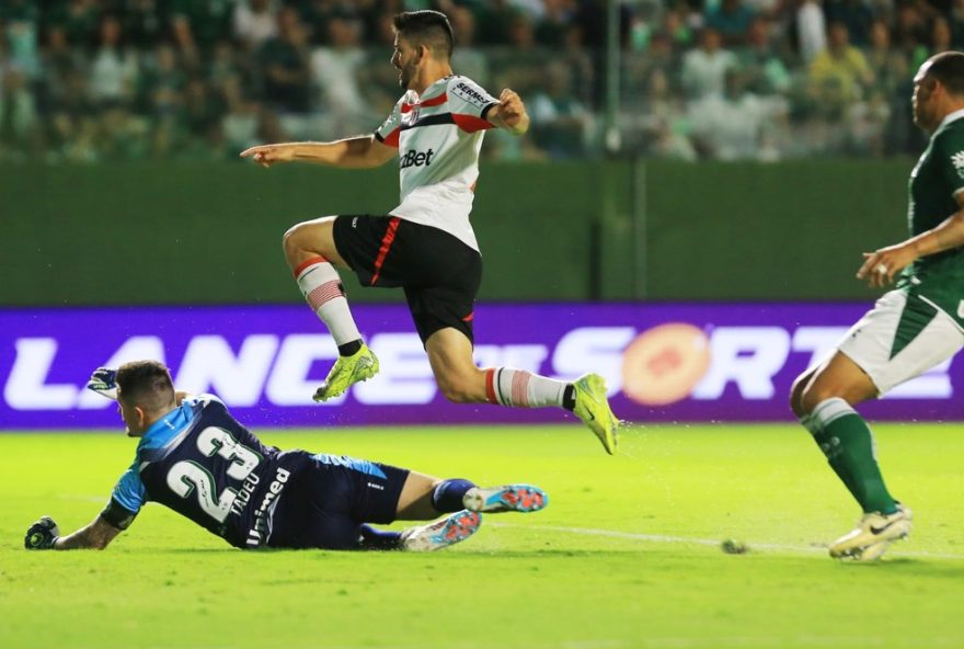 aproveitamento-do-goias-despencou-no-segundo-turno-da-serie-b3A-torcida-preocupada