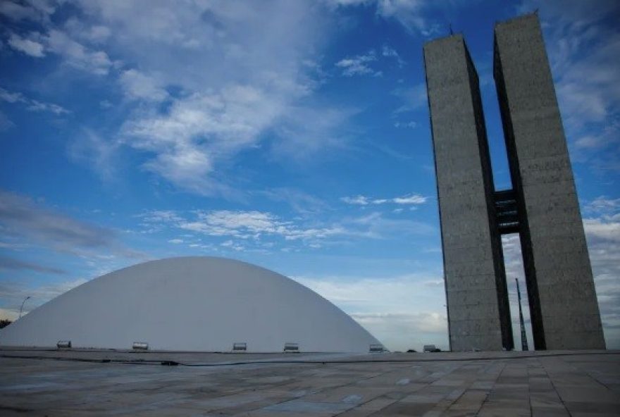 arcabouco-fiscal3A-camara-aprova-exclusao-de-gastos-temporarios-em-saude-e-educacao arcabouco-fiscal3A-camara-aprova-exclusao-de-gastos-temporarios-em-saude-e-educacao