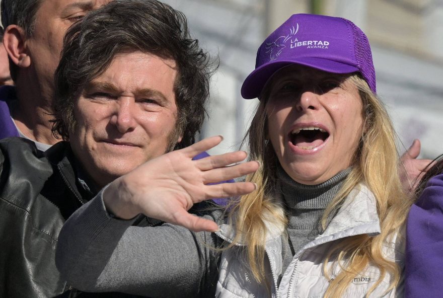 argentina-anuncia-intervencao-no-cambio-apos-caso-karina-milei