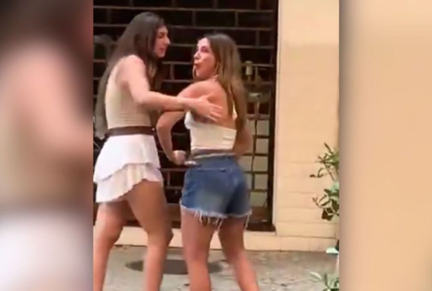 argentina-e-indiciada-por-injuria-racial-em-caso-de-discriminacao-em-bar3A-policia-apreende-passaporte-e-investigacoes-seguem argentina-e-indiciada-por-injuria-racial-em-caso-de-discriminacao-em-bar3A-policia-apreende-passaporte-e-investigacoes-seguem