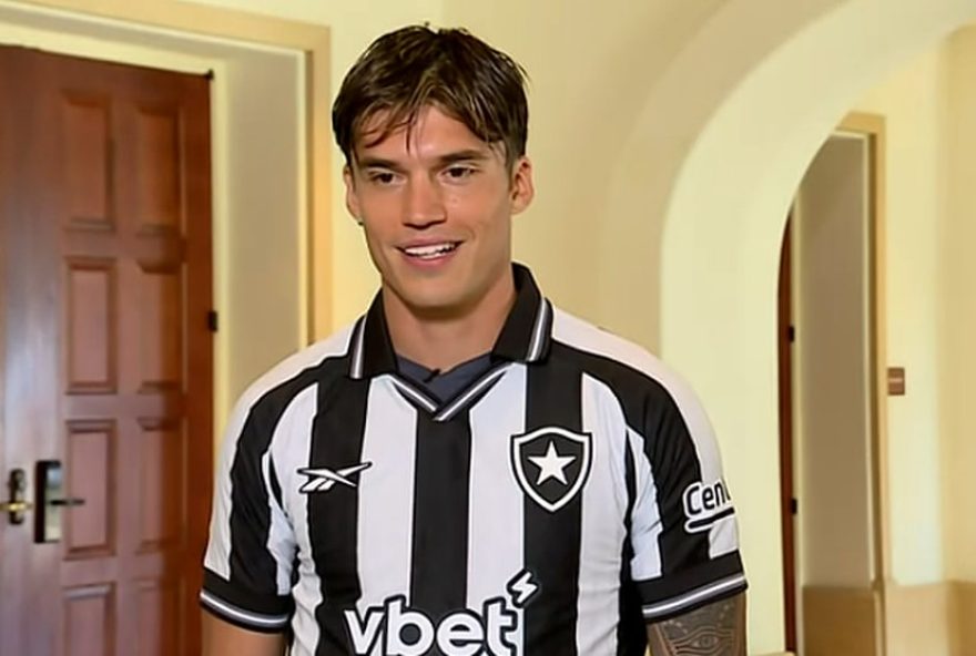 argentino-joaquin-correa-se-destaca-no-portugues-e-fala-sobre-adaptacao-no-botafogo