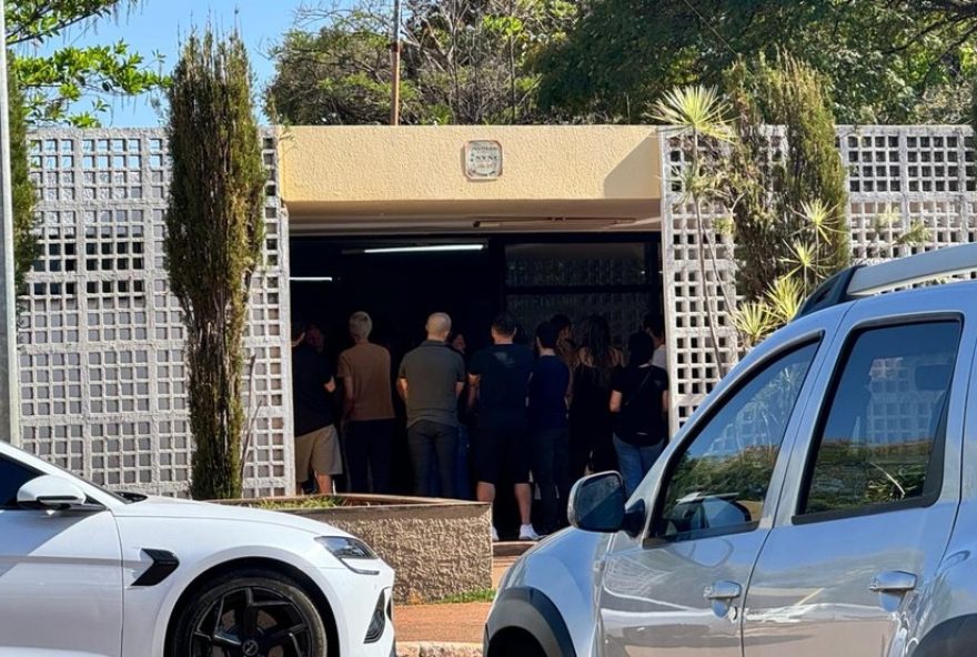 arquiteto-luiz-perillo-recebe-homenagens-apos-transplante-raro