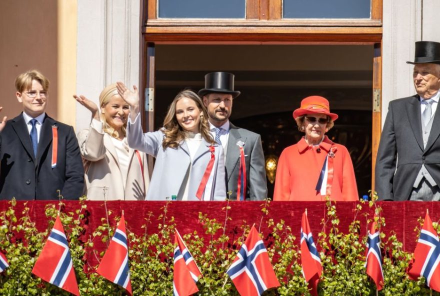 arquivos-epstein-ameacam-dividir-familia-real-da-noruega