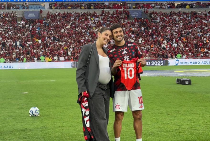 arrascaeta-e-homenageado-pelo-flamengo-apos-renovacao-ate-2028 arrascaeta-e-homenageado-pelo-flamengo-apos-renovacao-ate-2028