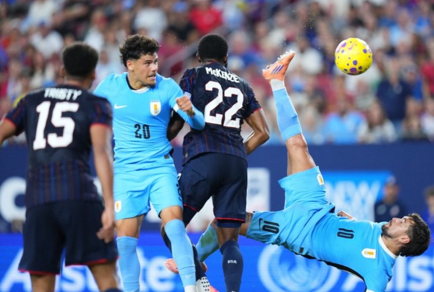 arrascaeta-faz-gol-de-bicicleta-historico-contra-os-eua3A-flamengo-e-palmeiras-de-olho-na-integridade-fisica-dos-convocados arrascaeta-faz-gol-de-bicicleta-historico-contra-os-eua3A-flamengo-e-palmeiras-de-olho-na-integridade-fisica-dos-convocados