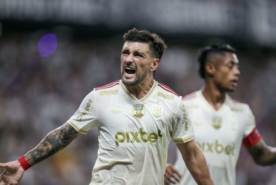 arrascaeta-no-flamengo3A-temporada-de-recordes-e-superacao-em-2025
