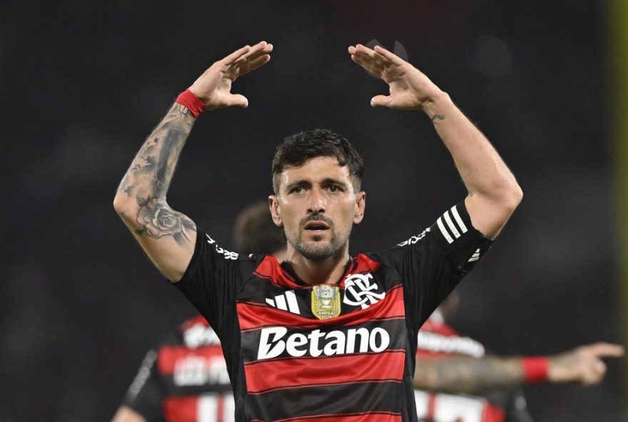 arrascaeta3A-o-melhor-meia-do-cartola-2025-com-18-gols-e-14-assistencias arrascaeta3A-o-melhor-meia-do-cartola-2025-com-18-gols-e-14-assistencias