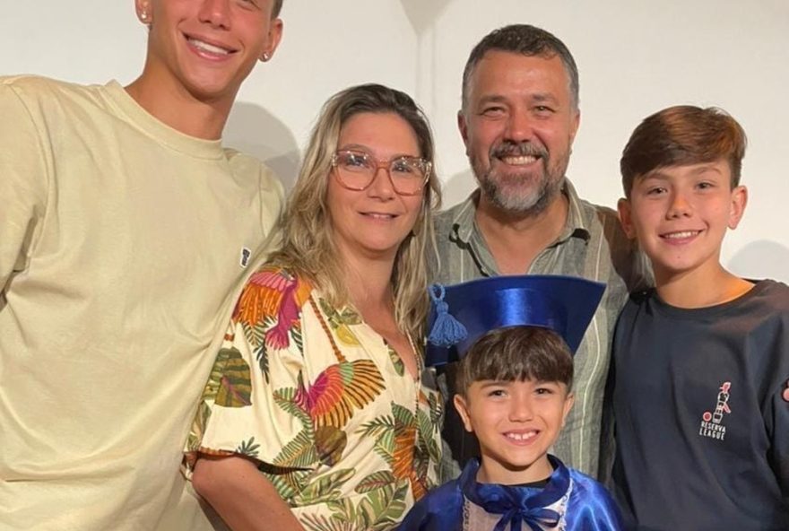 arthur-novaes-e-familia3A-como-a-multa-milionaria-influencia-rotina-do-botafogo-sub-17 arthur-novaes-e-familia3A-como-a-multa-milionaria-influencia-rotina-do-botafogo-sub-17