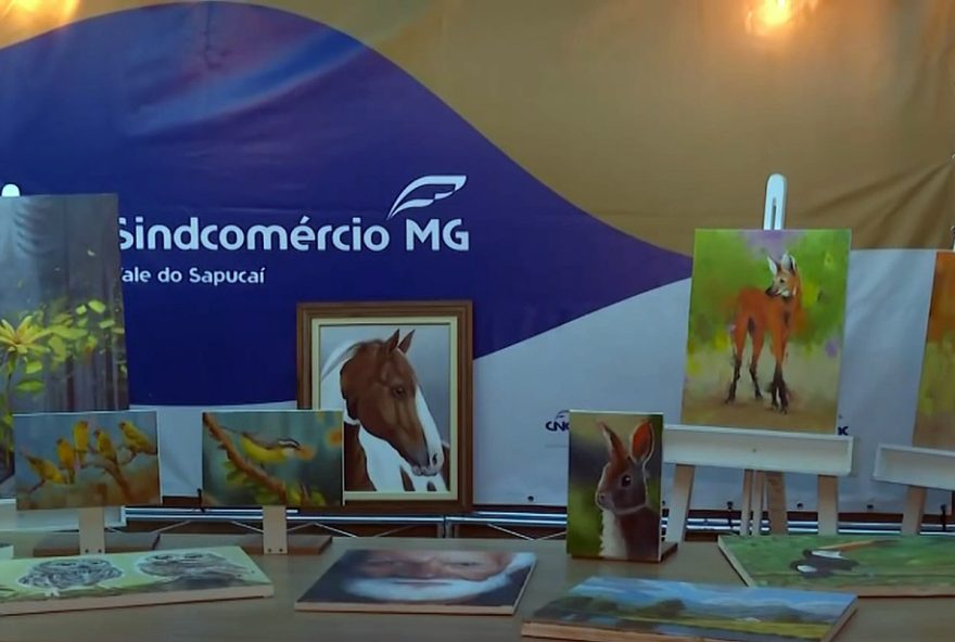 artista-plastico-do-sul-de-minas-expoe-obras-de-animais-tipicos-em-paris-no-louvre
