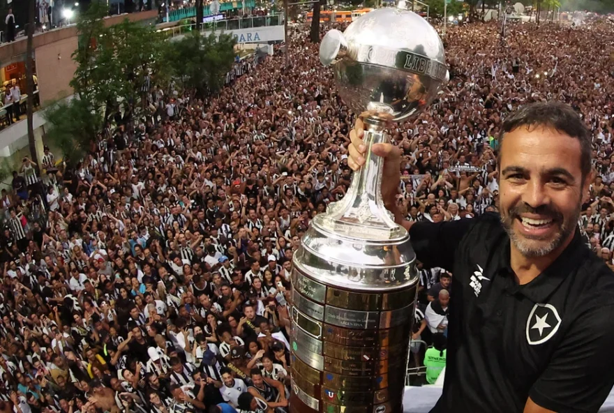 artur-jorge-relembra-a-conquista-da-libertadores-pelo-botafogo