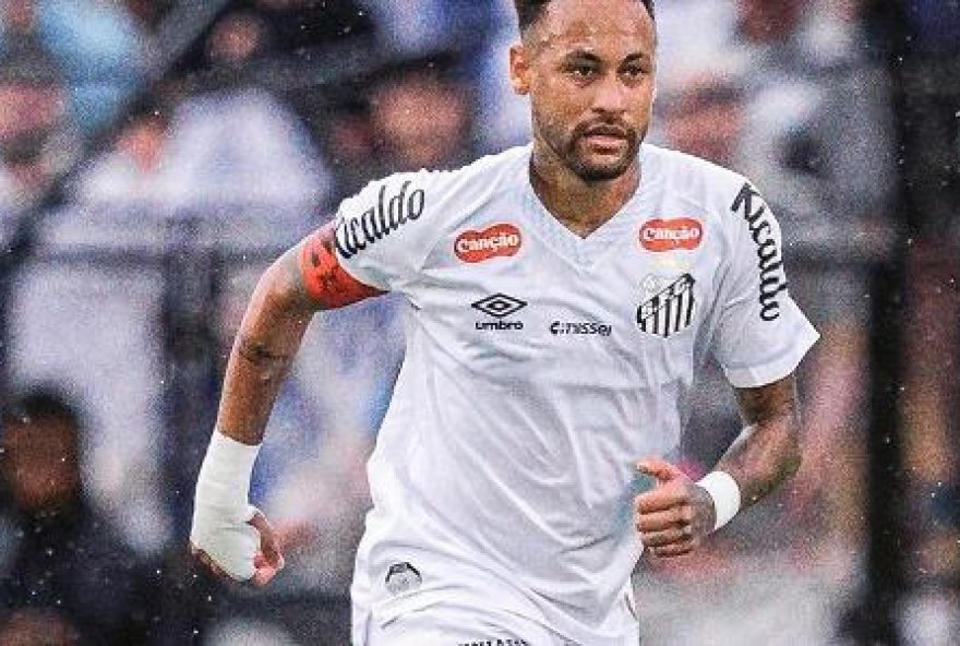 as-mascaras-de-neymar-e-diniz3A-revelacoes-no-mundo-do-esporte