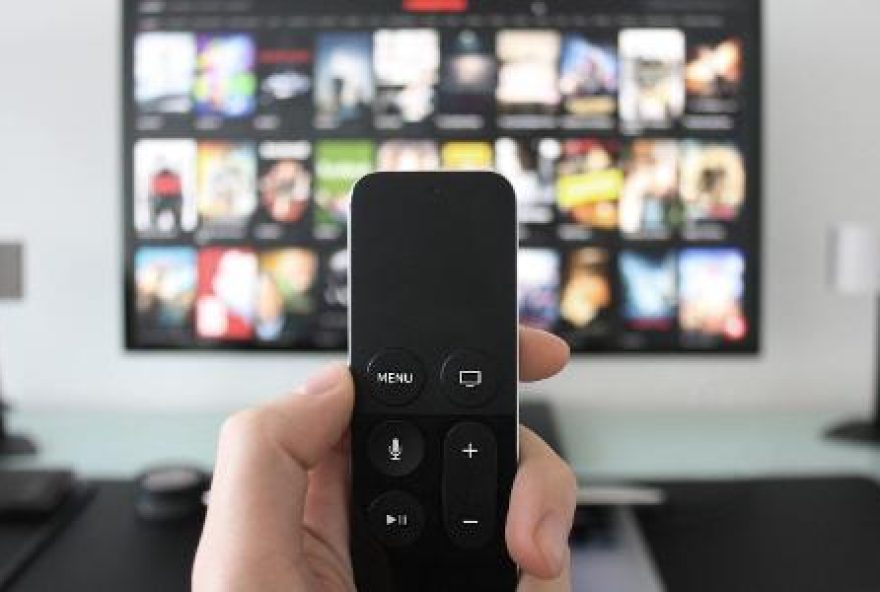 as-melhores-tvs-a-partir-de-r24-1-mil-com-recursos-turbinados as-melhores-tvs-a-partir-de-r24-1-mil-com-recursos-turbinados