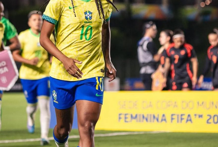 atacante-brasileira-kerolin-brilha-no-manchester-city3A-uma-nova-era-de-sucesso-no-futebol-feminino