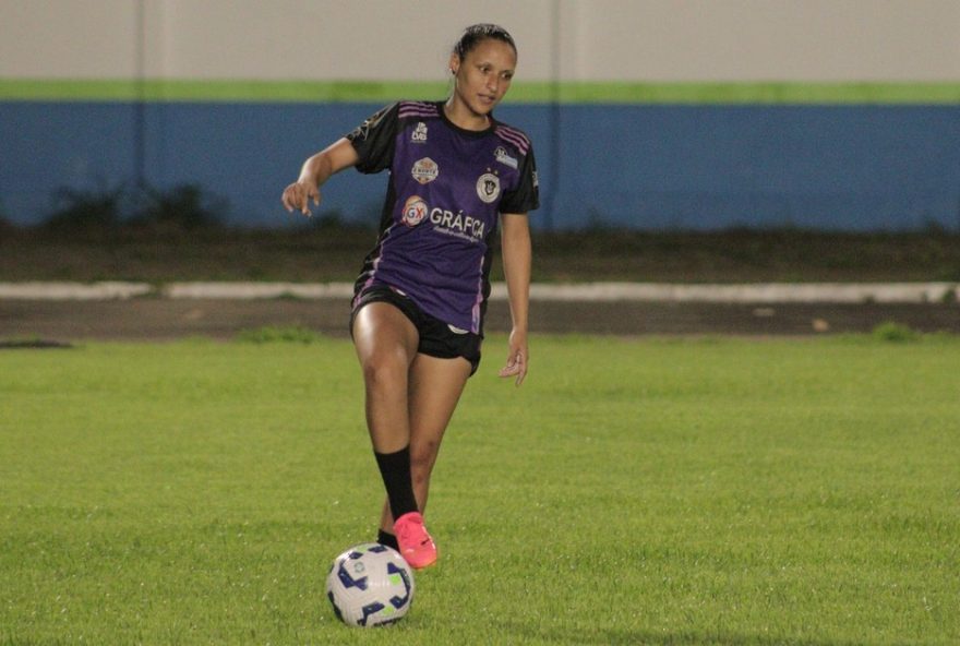 atacante-do-rio-negro-rr-analisa-falhas-e-lamenta-derrota-na-estreia-do-brasileiro-feminino-a2
