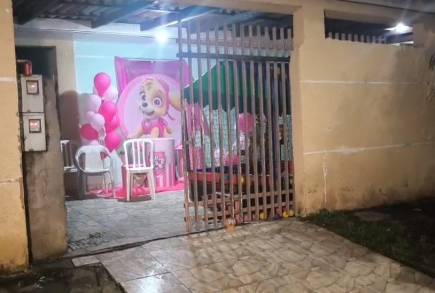 ataque-a-tiros-em-festa-infantil-em-curitiba3A-suspeitos-foragidos-causam-morte-e-ferimentosfringement-crianca-de-2-anos-e-adultos ataque-a-tiros-em-festa-infantil-em-curitiba3A-suspeitos-foragidos-causam-morte-e-ferimentosfringement-crianca-de-2-anos-e-adultos