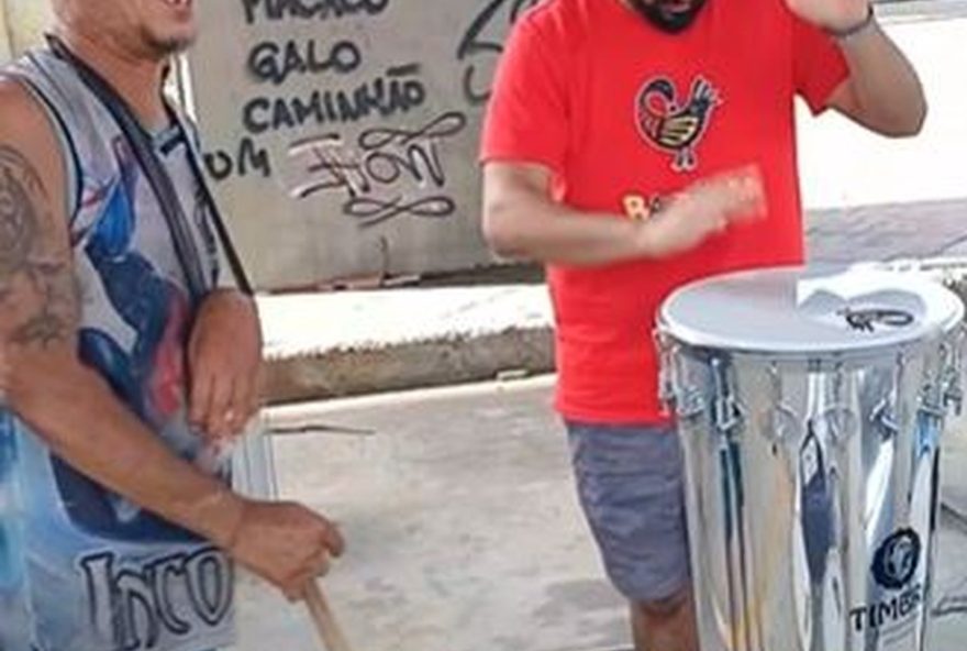 ataque-brutal-no-rio-de-janeiro3A-homens-armados-matam-dois-em-situacao-de-rua-perto-do-metro-de-iraja.-conheca-a-triste-historia-de-bahia-e-milharina