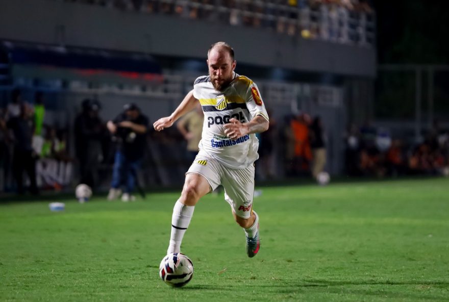 atletico-go-anuncia-contratacao-de-bruno-jose-para-reforcar-elenco3A-jogador-sera-destaque-no-classico-contra-vila-nova atletico-go-anuncia-contratacao-de-bruno-jose-para-reforcar-elenco3A-jogador-sera-destaque-no-classico-contra-vila-nova