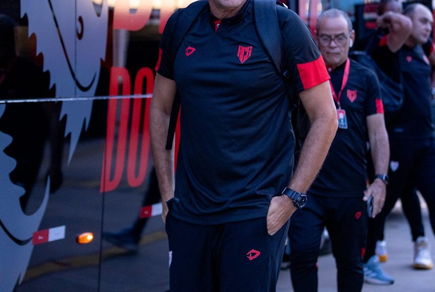 atletico-go-perde-para-o-operario-pr-na-estreia-da-serie-b3A-veja-o-gol atletico-go-perde-para-o-operario-pr-na-estreia-da-serie-b3A-veja-o-gol