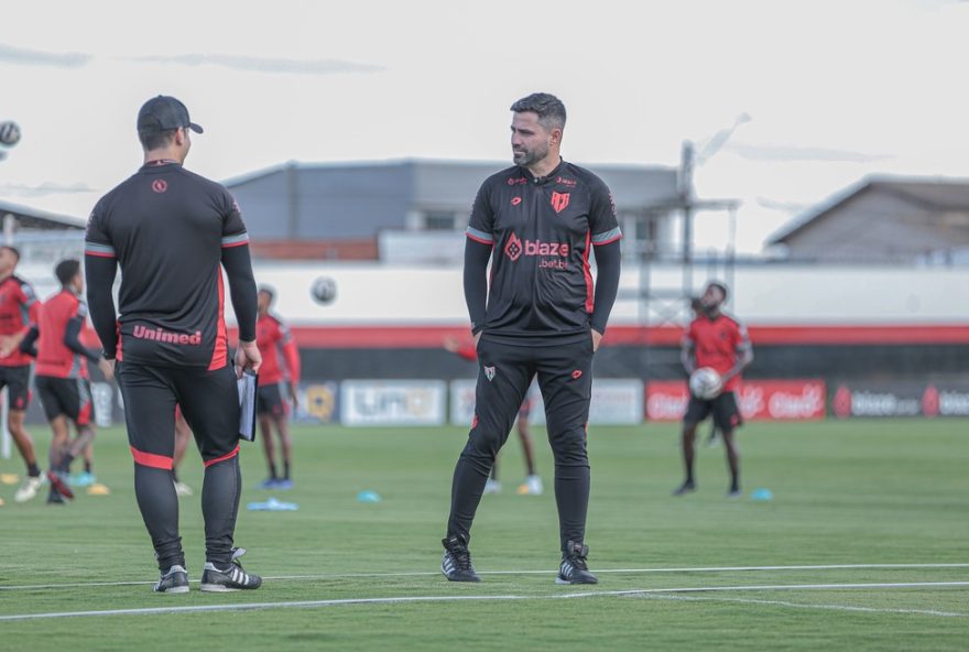 atletico-go-projeta-equipe-22muito-forte22-para-temporada-de-2026