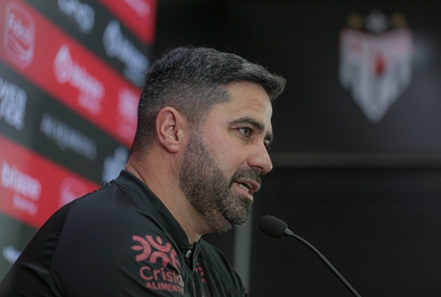 atletico-go-surpreende-com-escalacao-e-conquista-vitoria-decisiva-em-belem-rafael-lacerda-valoriza-resultado-da-equipe