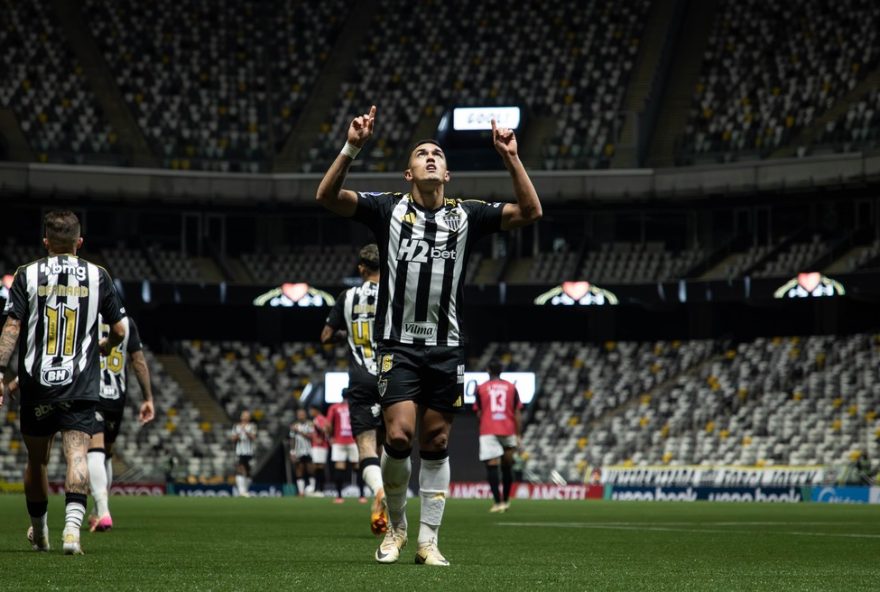 atletico-mg-avalia-proposta-milionaria-do-fenerbahce-por-cuello3A-valores-e-perspectivas-futuras