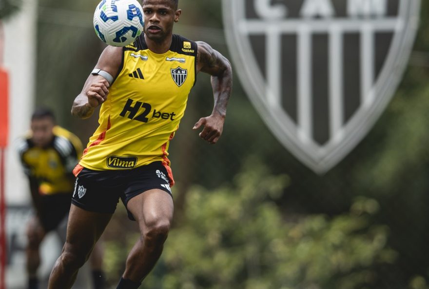 atletico-mg-confirma-lesao-de-junior-santos-e-cirurgia3A-updates-sobre-retorno-do-atacante-ao-time