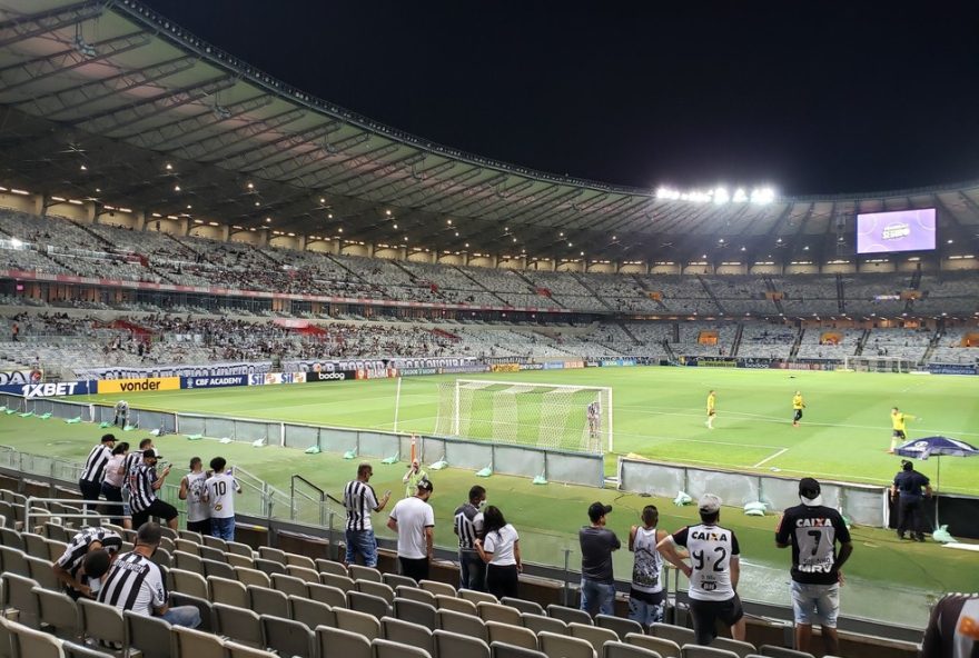 atletico-mg-enfrenta-desafio-de-atrair-torcedores-no-mineirao3A-numeros-preocupam-confira