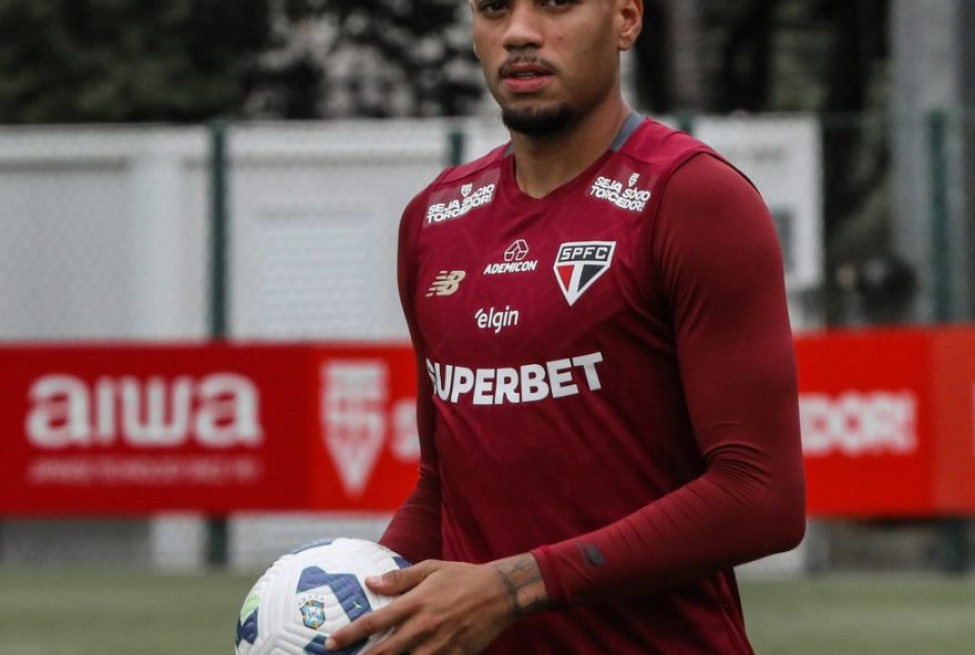 atletico-mg-negocia-com-zagueiro-ruan-do-sassuolo-e-renova-com-lyanco3A-saiba-mais