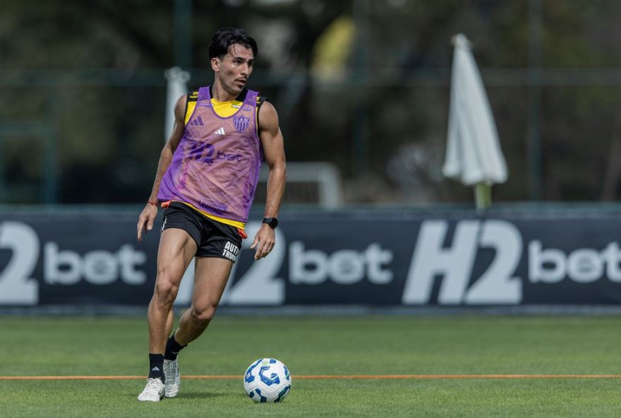 atletico-mg-se-prepara-para-confronto-com-reforcos-na-zaga-e-meio-campo