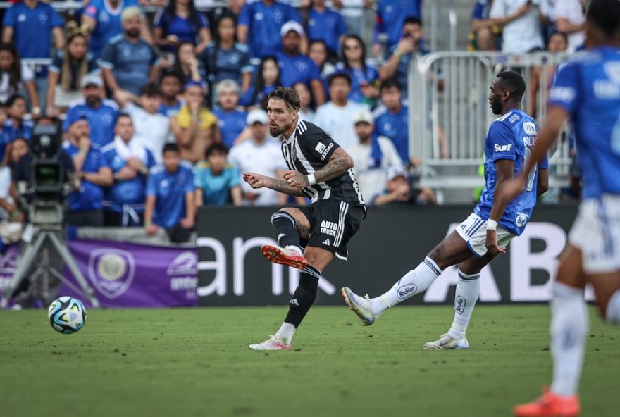 atletico-mg-x-cruzeiro3A-lyanco-se-desculpa-por-declaracao-polemica-entenda-o-caso-e-a-repercussao-no-classico